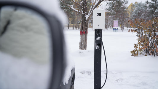 How to Charge Your Electric Vehicle Safely in Winter