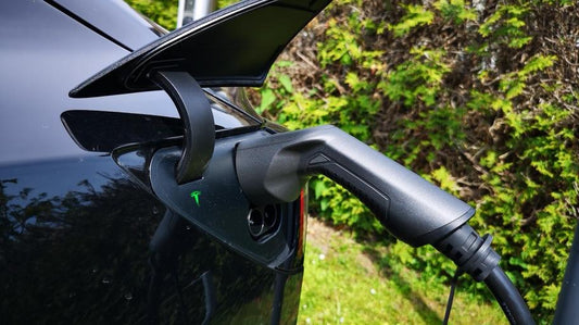 How Long Does an Electric Vehicle Battery Last?